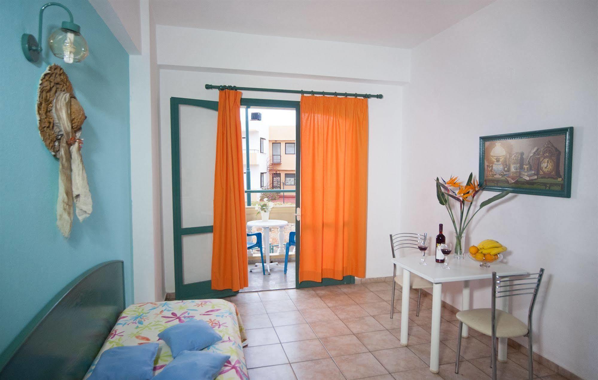 Theoni Apartments Μάλια Εξωτερικό φωτογραφία